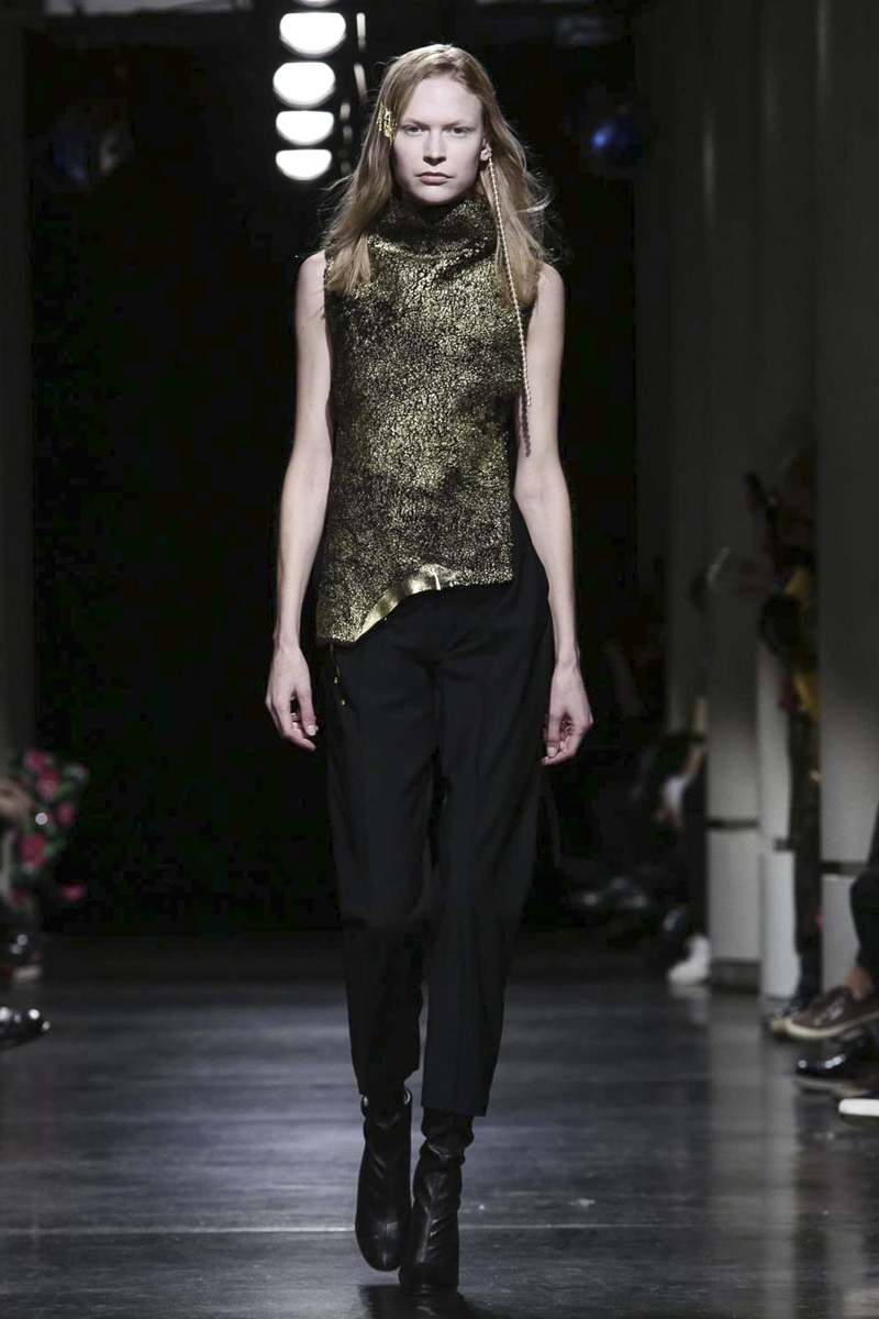 Lutz Huelle RTW Fall Winter 2015 Paris