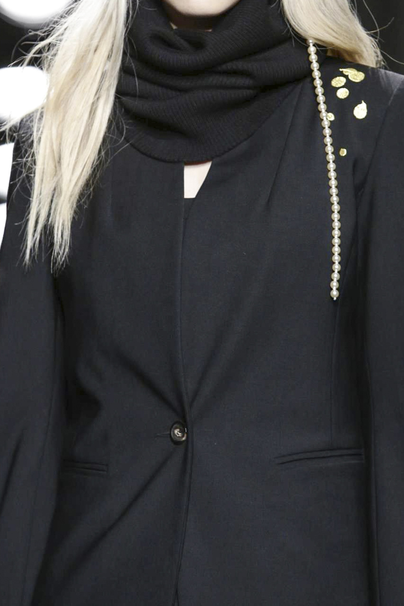 Lutz Huelle RTW Fall Winter 2015 Paris