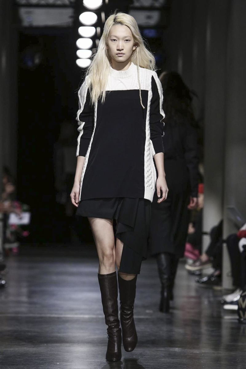 Lutz Huelle RTW Fall Winter 2015 Paris