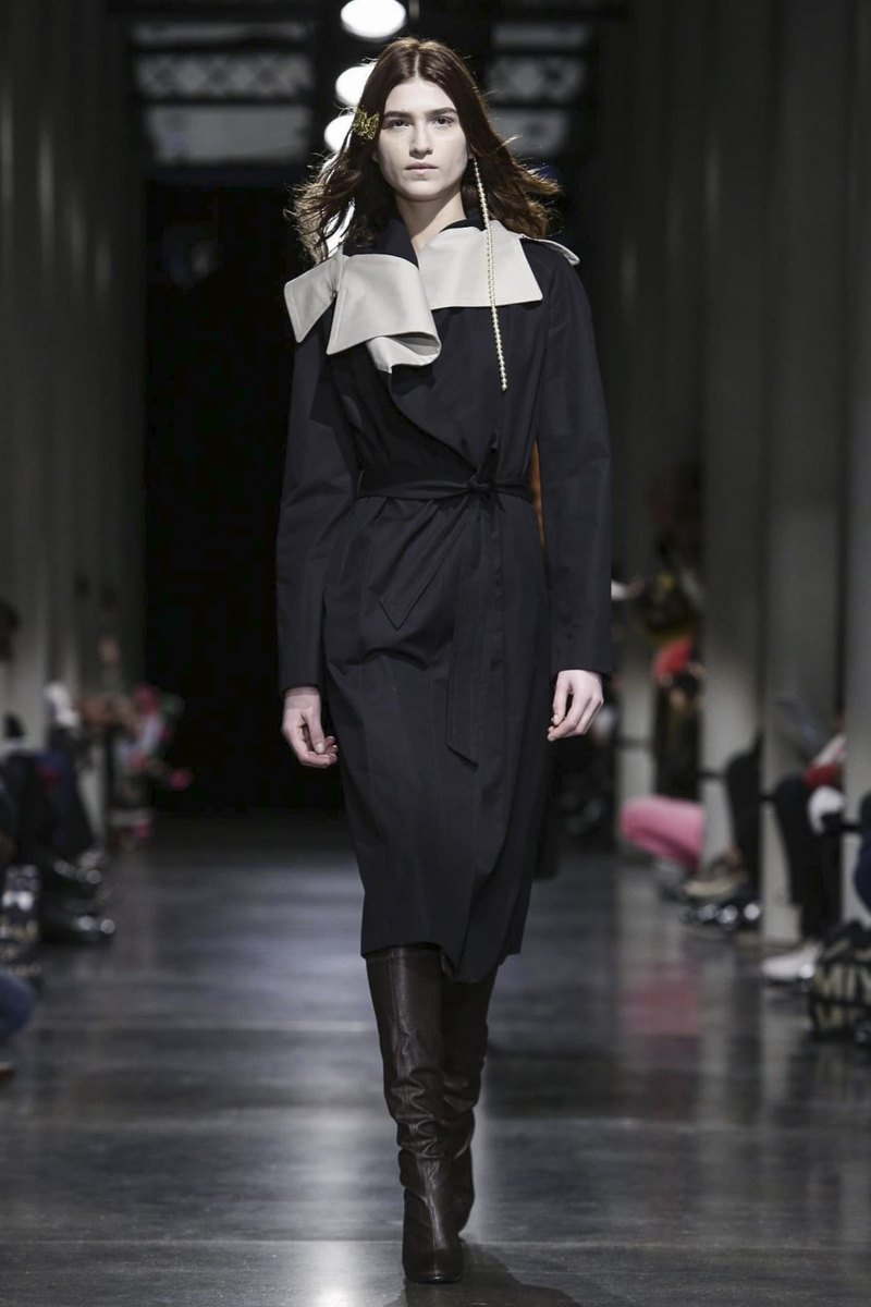 Lutz Huelle RTW Fall Winter 2015 Paris