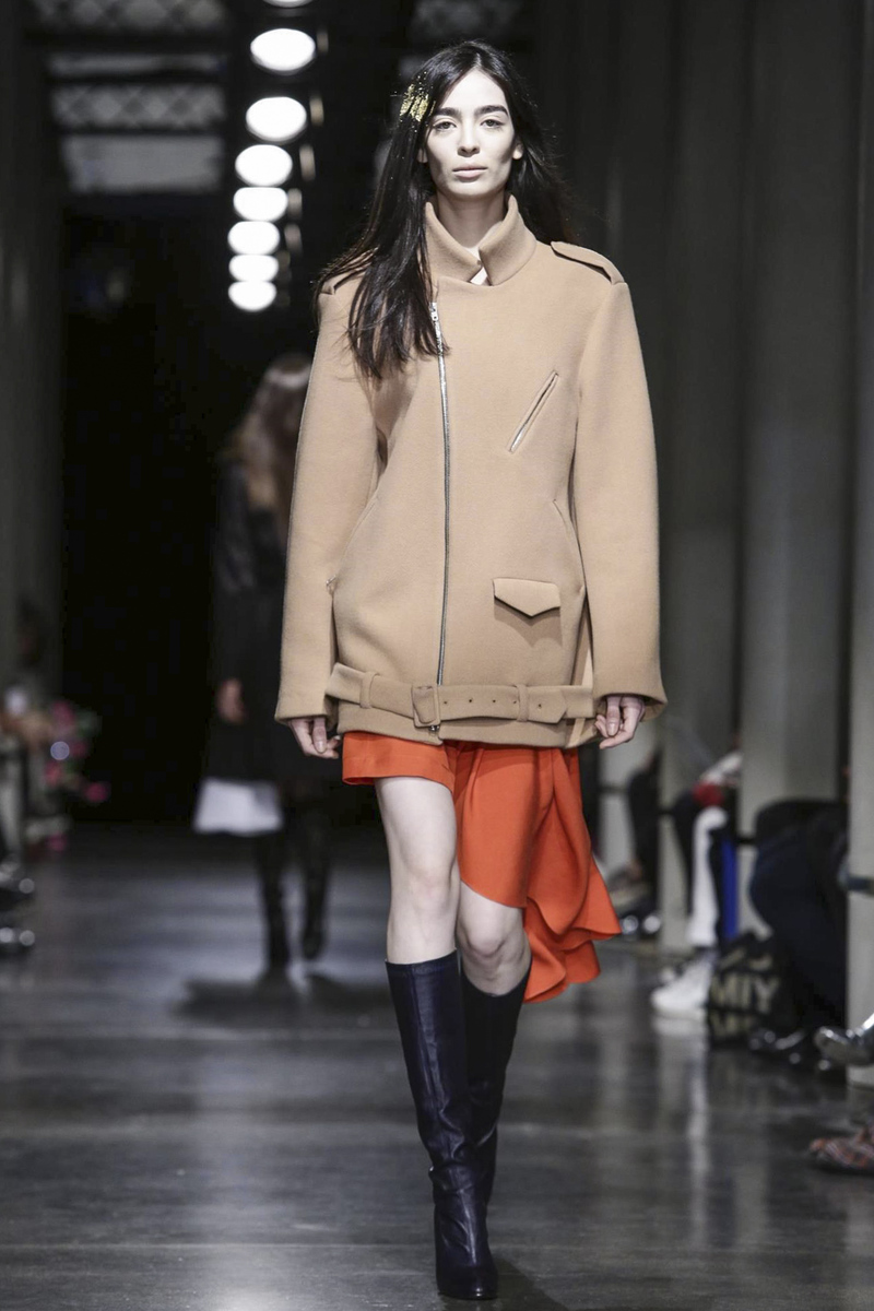 Lutz Huelle RTW Fall Winter 2015 Paris