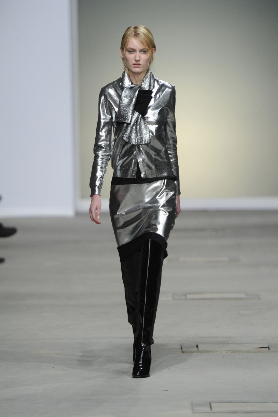 d__fil___823951619_north_1382x_black