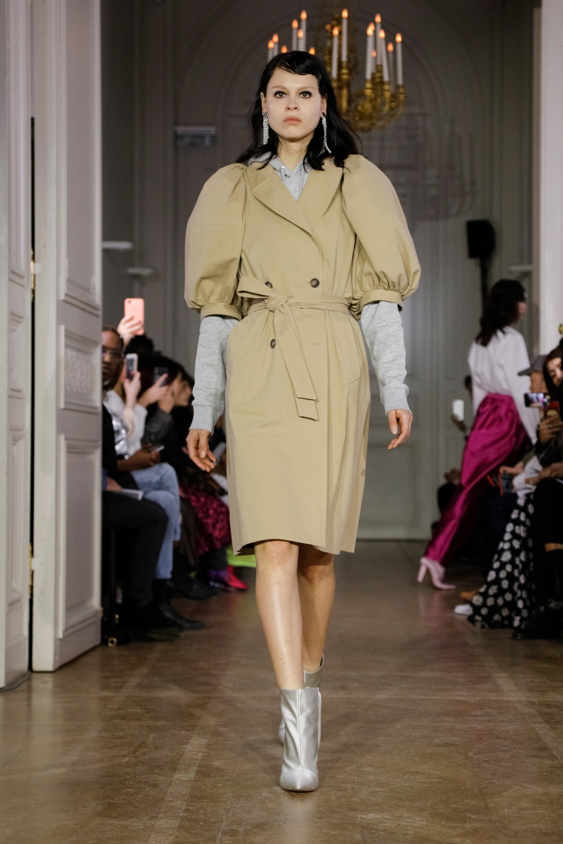 Lutz_Huelle_FW19_Look_14.jpg