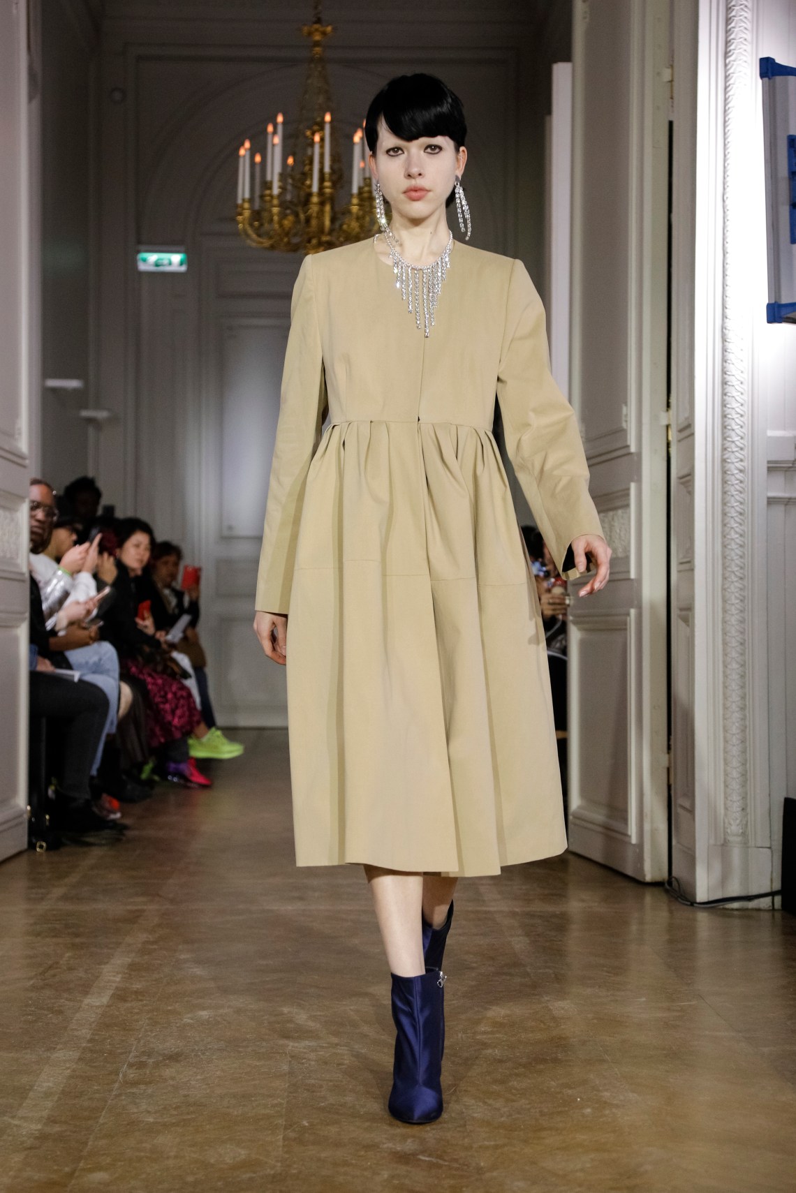 Lutz_Huelle_FW19_Look_17.jpg
