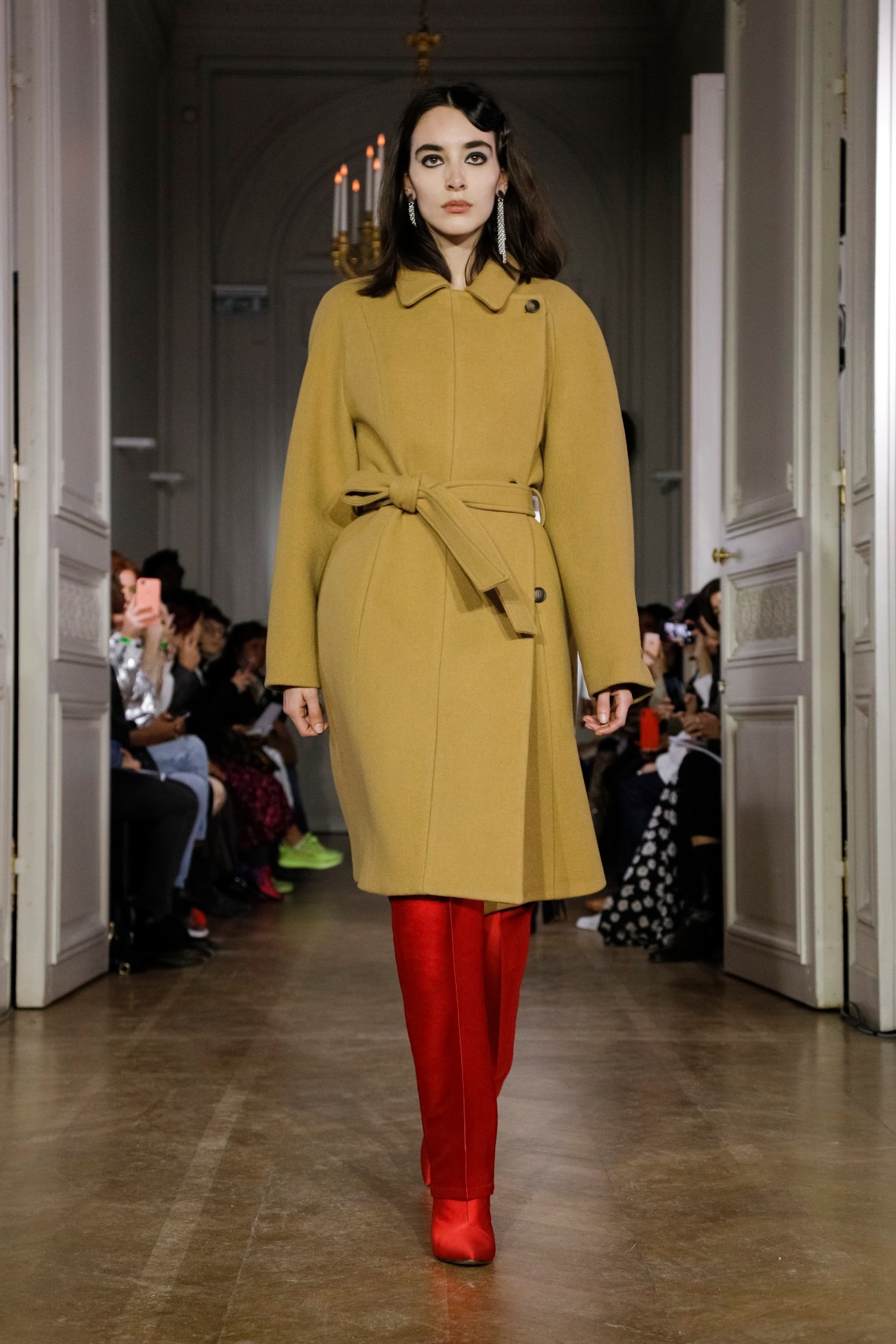 Lutz_Huelle_FW19_Look_19.jpg