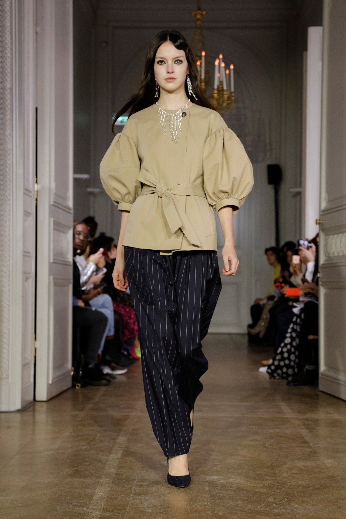 Lutz_Huelle_FW19_Look_26.jpg