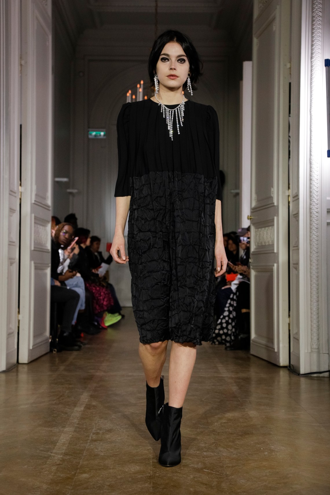 Lutz_Huelle_FW19_Look_30.jpg